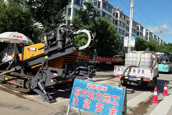 鉆設(shè)地下管道、地下電纜